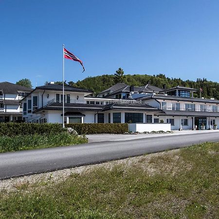 Aursnes Hotell Sykkylven 外观 照片