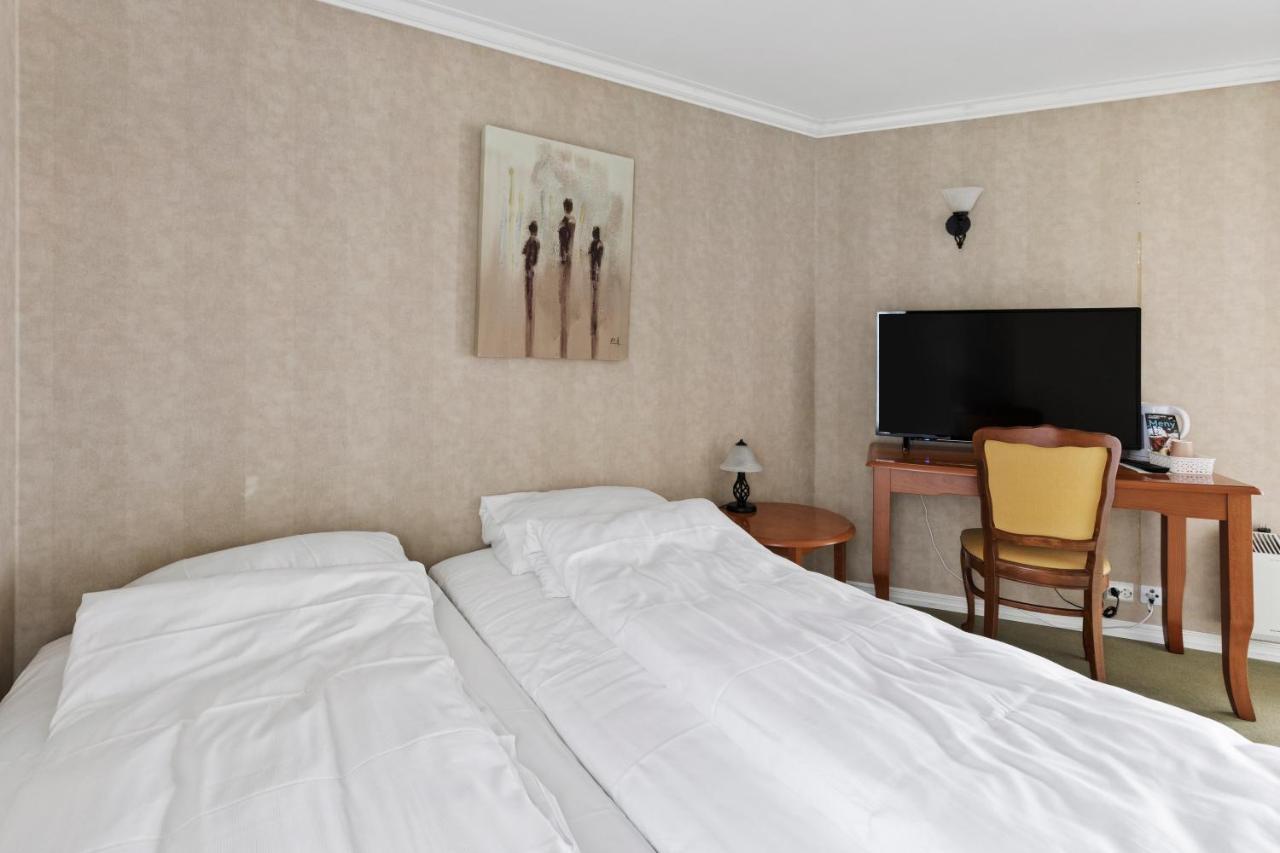 Aursnes Hotell Sykkylven 外观 照片